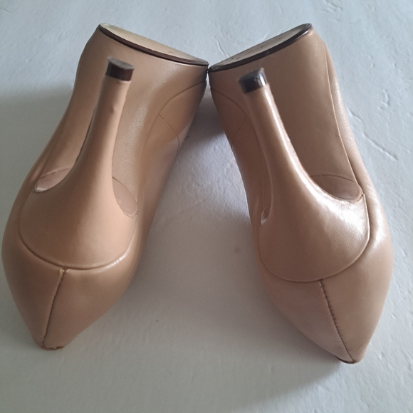 Nine West Caciao Beige Leather Peekaboo Toe 3 1/2" Heel Stilleto Women's 10 M - Picture 4 of 12